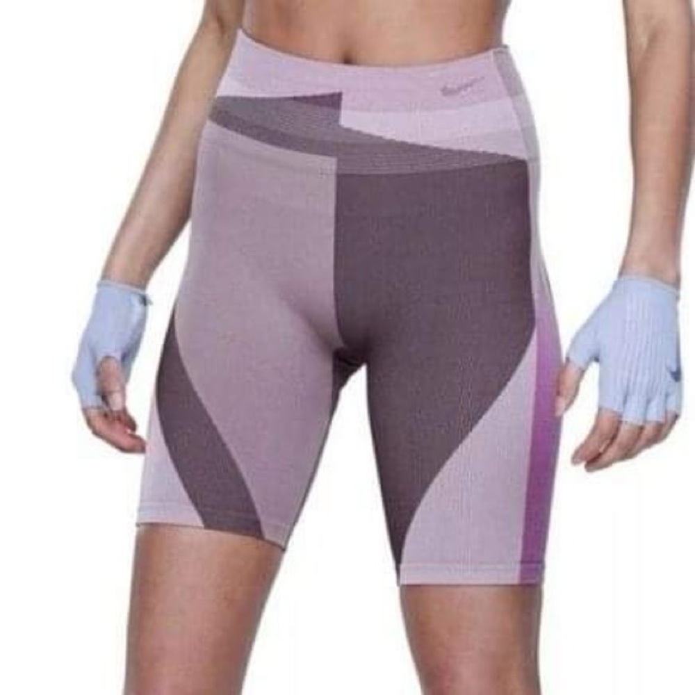 Nike Icon Clash Sculpt Seamless 8'' Training Shorts Large CJ5091-28